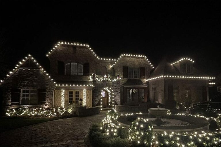 Knoxville residential Christmas lights near me