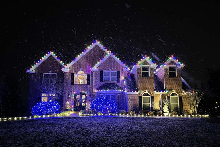 residential holiday lighting Knoxville